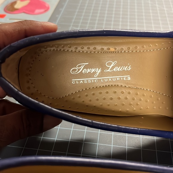 Terry Lewis Classic Luxuries baby blue Loafers - Picture 2 of 10